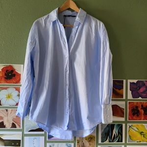 Zara Blue Button down M